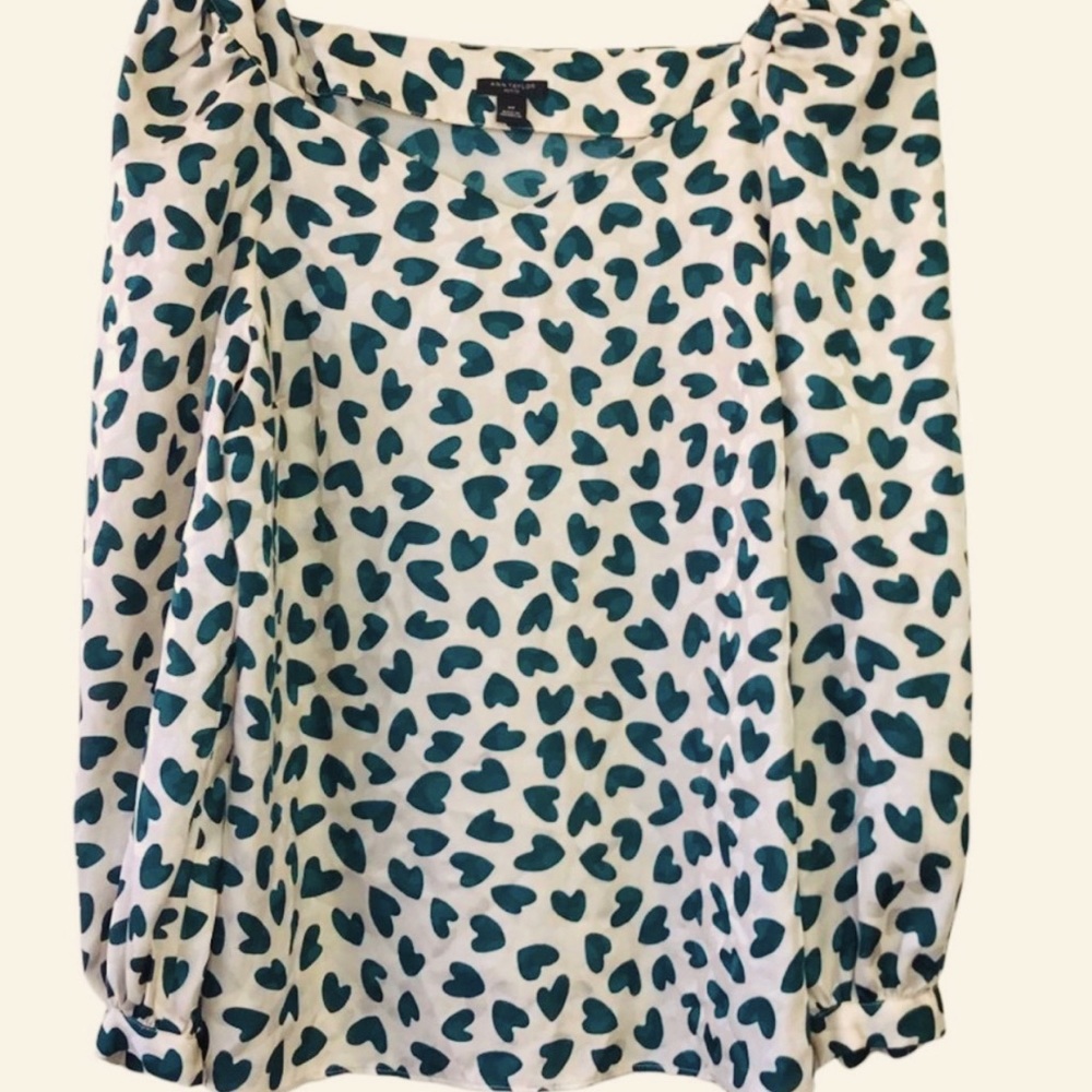 Ann Taylor Heart Puff Sleeve Blouse! Super cute for work or dress up for a date!